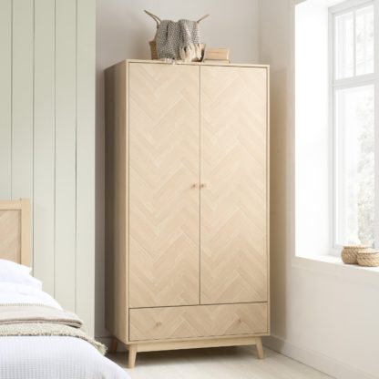 b4700f0ca67f30bd6234b7909c54cd905bf7ce4e56996b465901621d2aabbfa7.jpg An Image of Herringford – 2 Door 1 Drawer Wardrobe - Oak – Wooden – Happy Beds
