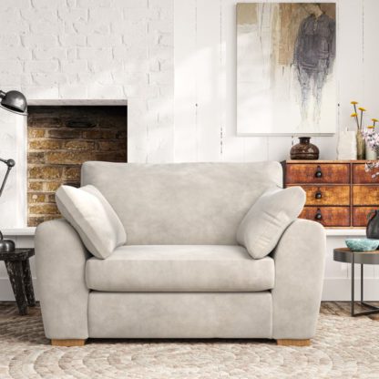 c9a0cbebe758edcf863a159cd66a95a1f9584fe942600d9fc46de331b96dd1c6.jpg An Image of Madison Snuggle Chair