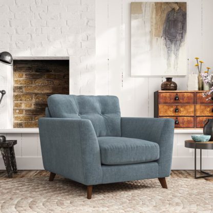 d3fe0bb76134e42c0919a0ab8a3a9dac96e4665abfca9d0eac2141c4ef6ca6ce.jpg An Image of Peyton Armchair