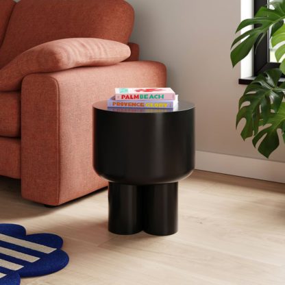 d7b140b72496485d4dbce021e9afa4a0e09d82674a45f5658399a765f33ac081.jpg An Image of Sana Side Table